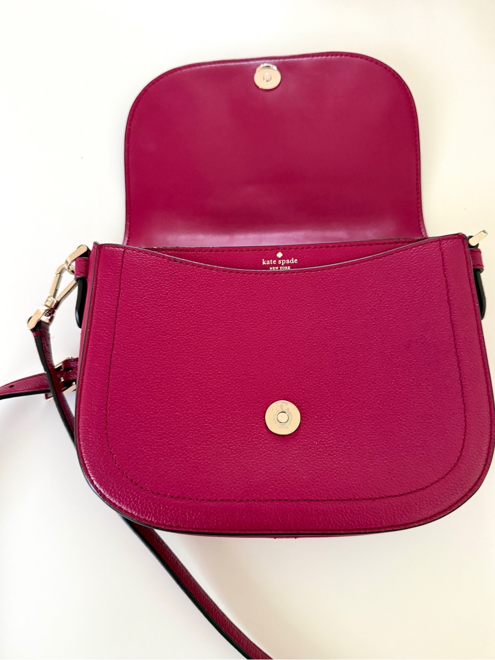kate spade new york Small Crossbody Bag Blackberry Gold Magnetic Detachable - Picture 4 of 10